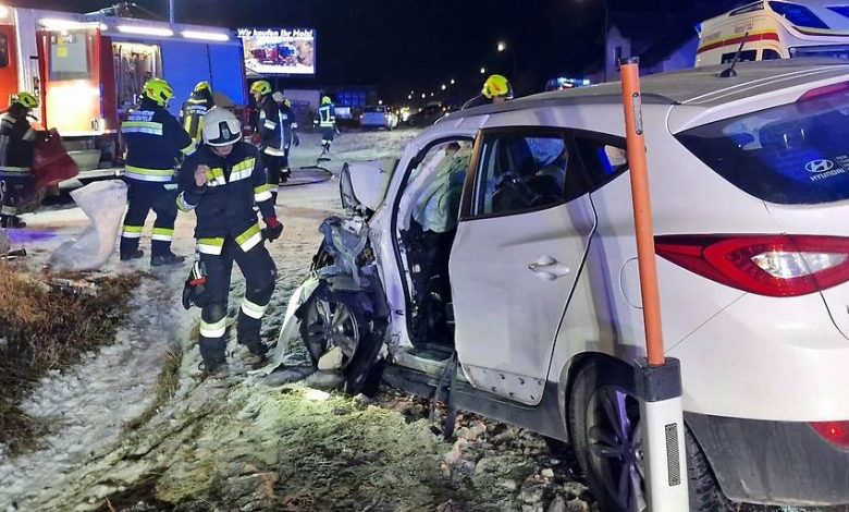 وفاة سائق يبلغ من العمر 77 عاماً في حادث تصادم عنيف على طريق B18 بمقاطعة Lilienfeld بالنمسا السفلى وفاة سائق يبلغ من العمر 77 عاماً في حادث تصادم عنيف على طريق B18 بمقاطعة Lilienfeld بالنمسا السفلى