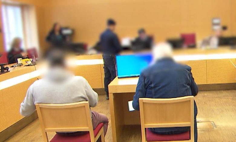 السجن 15 و 7 سنوات لمتهمين بعمر 53 و 79 بتهم اعتداءات جنسية ضد أطفال ومراهقين في النمسا العليا السجن 15 و 7 سنوات لمتهمين بعمر 53 و 79 بتهم اعتداءات جنسية ضد أطفال ومراهقين في النمسا العليا