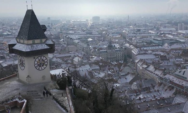 شتاء قارس وهواء ملوث.. سكان Graz يواجهون مستويات قياسية من الغبار الناعم مطلع العام شتاء قارس وهواء ملوث.. سكان Graz يواجهون مستويات قياسية من الغبار الناعم مطلع العام