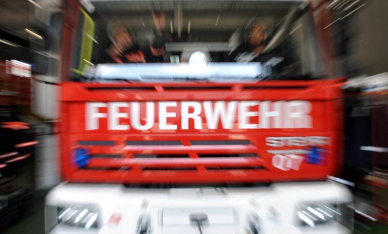 التحريات الأولية تشير إلى “الإهمال” حريق شقة بفيينا Floridsdorf يودي بحياة رجل في الـ 57 من عمره التحريات الأولية تشير إلى “الإهمال” حريق شقة بفيينا Floridsdorf يودي بحياة رجل في الـ 57 من عمره