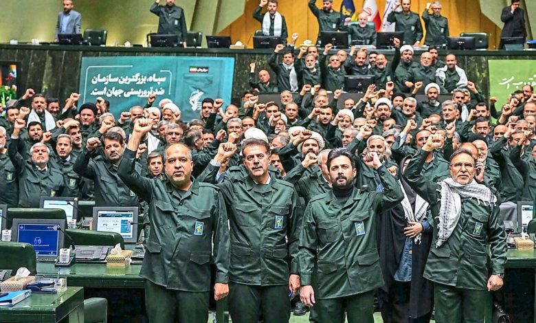 النمسا توضح موقفها من الملحق العسكري الإيراني في فيينا بعد وضع الحرس الثوري على قائمة الإرهاب