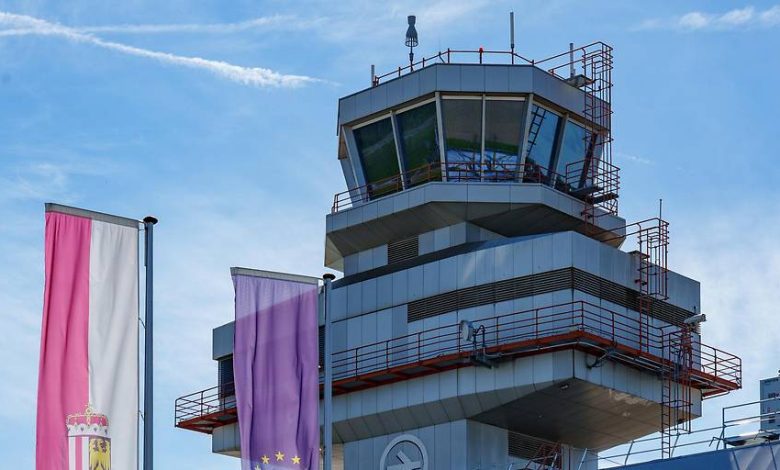 مطار Linz يفقد ربع هبوط طائرات الشحن مع انتقال “Turkish Airlines” إلى فيينا وبودابست مطار Linz يفقد ربع هبوط طائرات الشحن مع انتقال “Turkish Airlines” إلى فيينا وبودابست