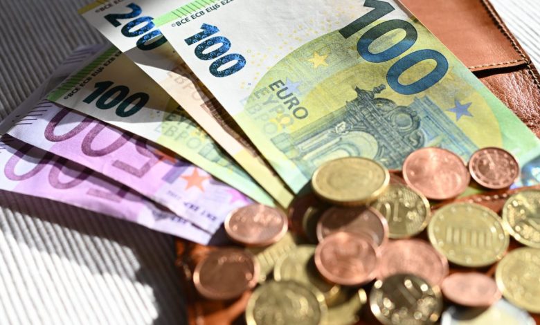 التضخم في النمسا يعاود الارتفاع إلى 2.2% خلال فبراير مدفوعاً بأسعار الخدمات والتبغ التضخم في النمسا يعاود الارتفاع إلى 2.2% خلال فبراير مدفوعاً بأسعار الخدمات والتبغ