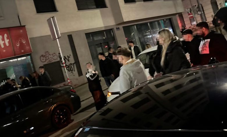 مشاجرة بين ثلاث أشخاص على طريق “Gürtel” في فيينا.. إصابات وتوقيف سائقة مخمورة حاولت دهس شرطي