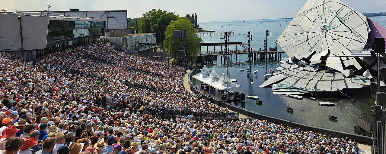 برقم غير مسبوق.. 275 ألف زائر يختتمون الدورة الـ80 لمهرجان Bregenzer Festspiele في فورارلبرغ