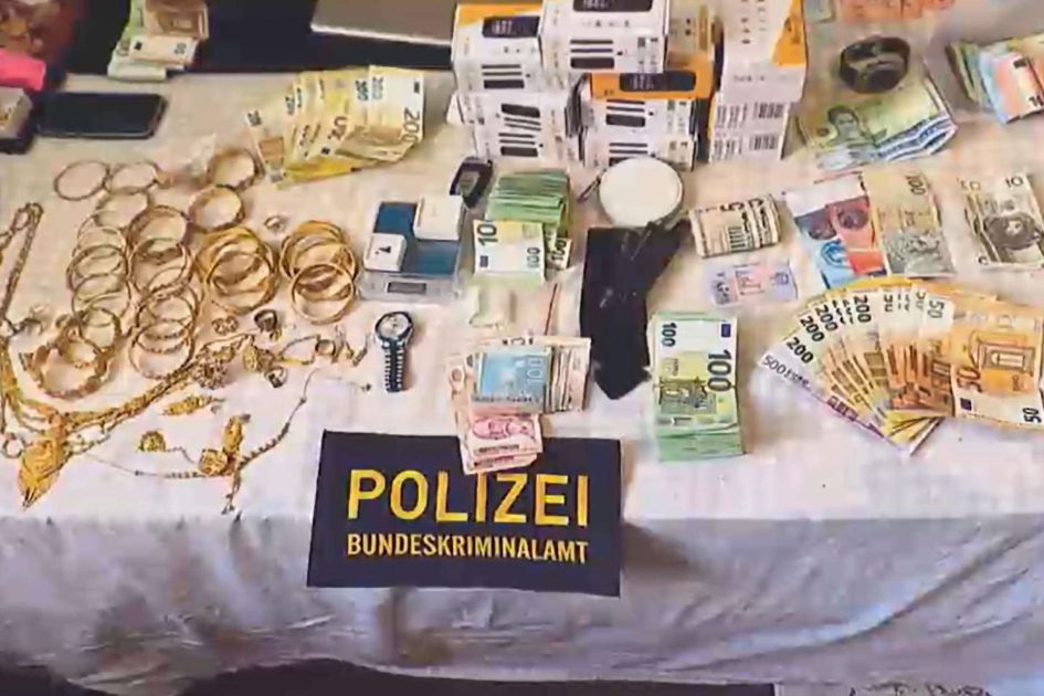 تحقيقات تكشف كواليس نظام “الحوالة” الخفي وتفكيك أكبر شبكة سورية لتبييض أموال التهريب في فيينا