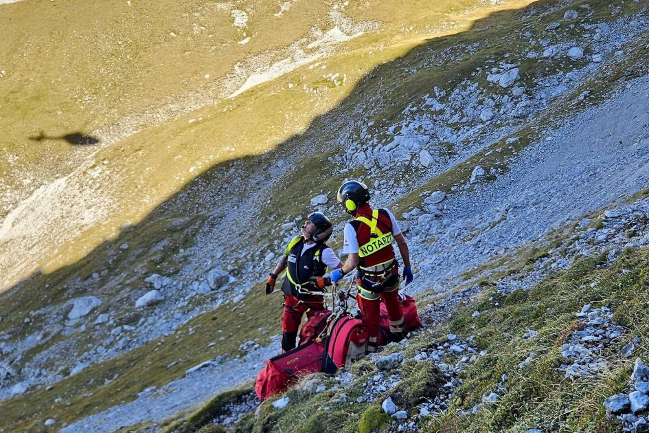 نجاة مظلية نمساوية بأعجوبة بعد سقوطها من ارتفاع 80 متراً في جبال سالزبورغ