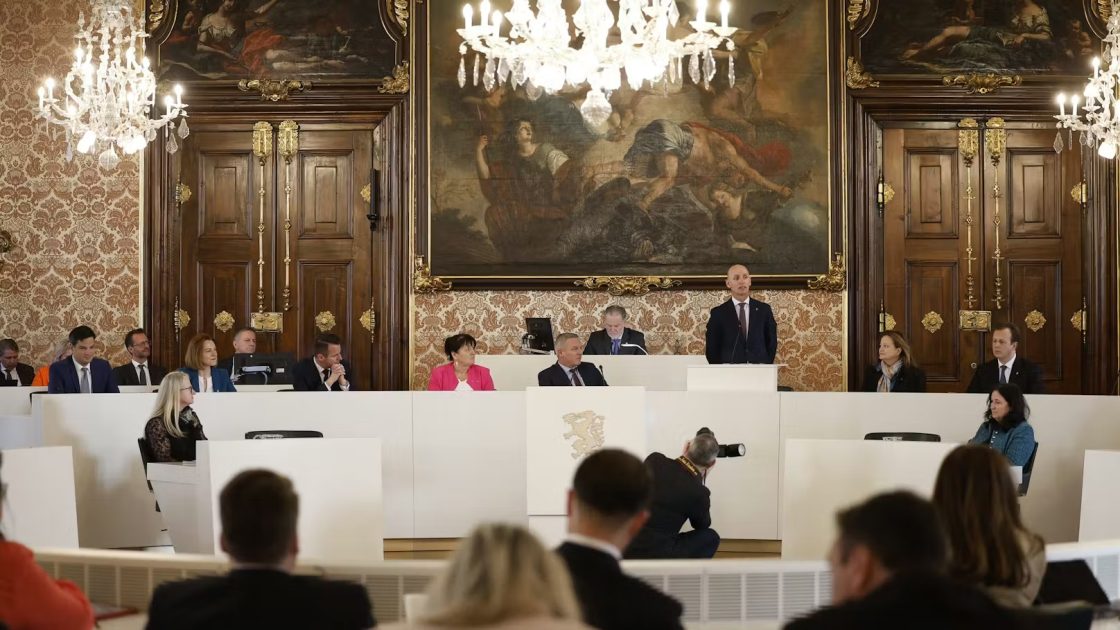 خطأ غير متوقع في برلمان شتايرمارك.. FPÖ وÖVP يصوّتان بالخطأ ضد مقترحهما لمكافحة «الإسلام السياسي» يؤدي لانسحاب جماعي للمعارضة