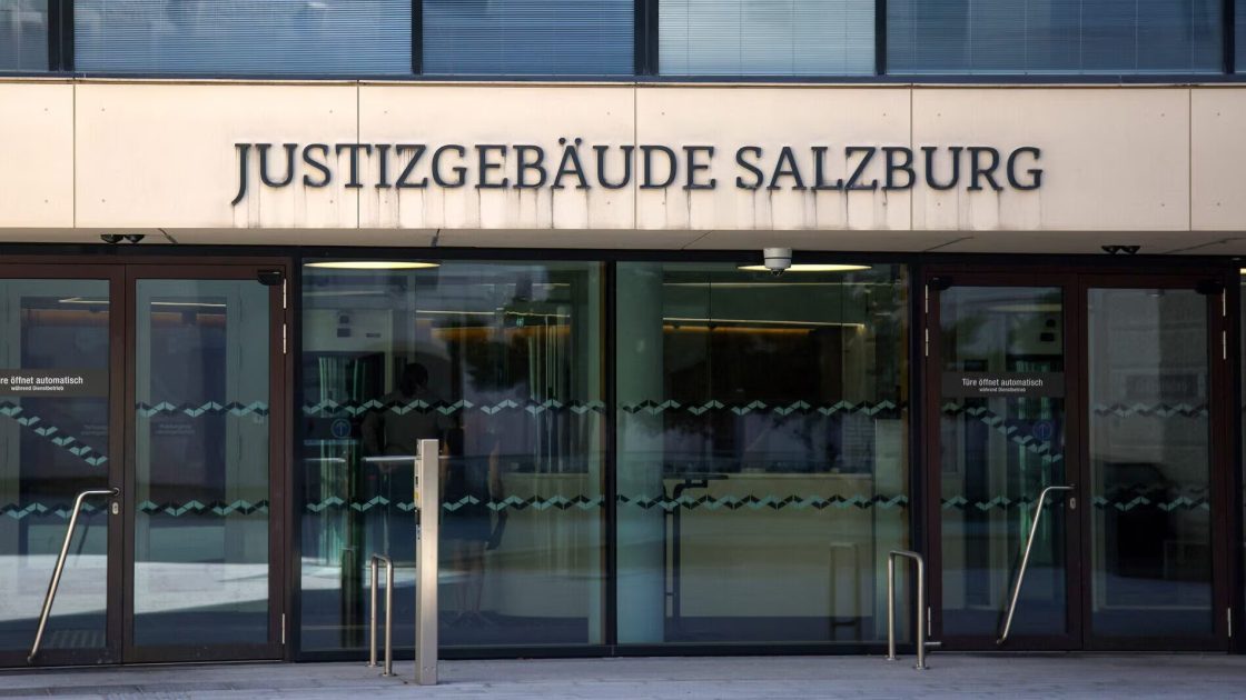 توجيه اتهامات لنمساوي وعراقيان وسوري عقب شجار عنيف في Zell am See بـ سالزبورغ توجيه اتهامات لنمساوي وعراقيان وسوري عقب شجار عنيف في Zell am See بـ سالزبورغ